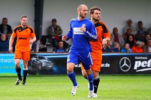 Wackers Reserve schlägt die Eintracht mit 2:0