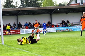 Wackers Reserve schlägt die Eintracht mit 2:0
