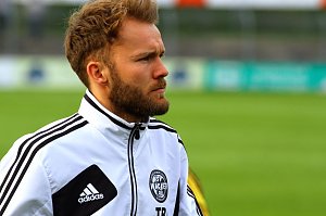 Wackers Reserve schlägt die Eintracht mit 2:0
