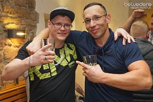 Party im Jugendclubhaus in Nordhausen - der Samstag