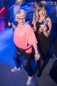 Hundert Kilometer mit Zuschlag�