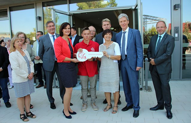 Kyffh&auml;user-Gymnasium offiziell eingeweiht