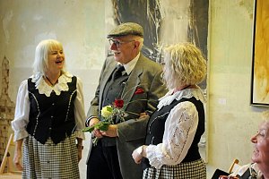 Dem Meister ein St&auml;ndchen gebracht