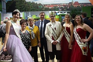 Premiere mit mobilem Hofladen