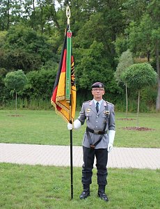 Soldatinnen und Soldaten vereidigt