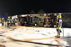 LKW-Unfall auf der A 38