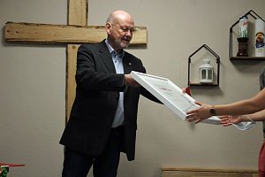 Evangelische Kita Arche Noah in Gro&szlig;furra erh&auml;lt Qualit&auml;tssiegel