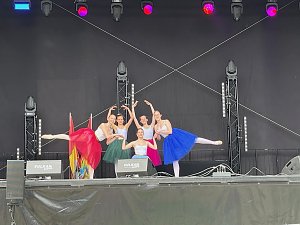 Das Tanzstudio Radeva zeigte auf dem Residenzfest in Sondershausen was seine Eleven k&ouml;nnen