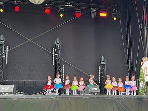 Das Tanzstudio Radeva zeigte auf dem Residenzfest in Sondershausen was seine Eleven k&ouml;nnen