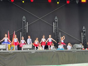 Das Tanzstudio Radeva zeigte auf dem Residenzfest in Sondershausen was seine Eleven k&ouml;nnen