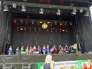 Das Tanzstudio Radeva zeigte auf dem Residenzfest in Sondershausen was seine Eleven k&ouml;nnen