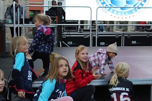 Vorstellung des neuen THC-Teams gestern auf dem Langensalzaer Neumarkt