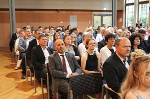 Feierstunde zum erfolgreich abgeschlossen Abi Plus des Beruflichen Gymnasium Sondershausen in Carl-Schr&ouml;der-Saal