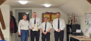 Bef&ouml;rderung der Kameraden bei derJahreshauptversammlungJahreshauptversammlung der Freiwilligen Feuerwehr Heldrungen und dem Feuerwehrverein Heldrungen 