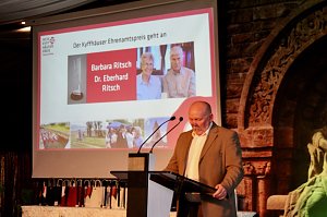 Die 6. Ehrenamtsgala des Kyffh&auml;userkreises wurde von zweihundert G&auml;sten gefeiert