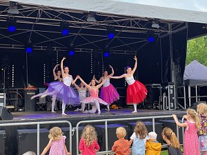 Auftritte des Tanzstudios Radeva zum Residenzfest