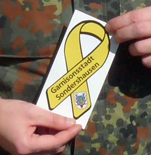 Solidarit&auml;t mit Soldaten (Foto: Karl-Heinz Herrmann)