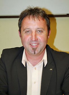 Kandidat stellt sich vor (Foto: Mario Merten)