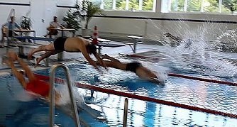 Jetzt schon trainieren f&uuml;r 24 � Stunden � Schwimmen (Foto: Karl-Heinz Herrmann)