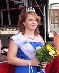 Wetter, Wein und Weinprinzessin (Foto: Heidrun Schink&ouml;th-Heise )