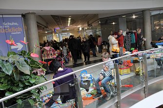 Kindertr&ouml;delmarkt im M&auml;rz (Foto: Karl-Heinz Herrmann)