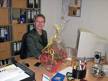 MDB Kersten Naumann in der neuen Gesch&auml;ftsstelle (Foto: Karl-Heinz Herrmann)