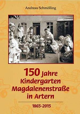 Zum Jubil&auml;um eine Brosch&uuml;re (Foto: Aratora)