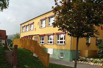 K&auml;ferland feiert (Foto: K&auml;ferland)