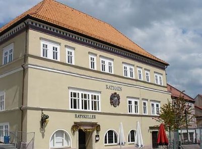 Wieder Versteigerung bei der Stadt (Foto: Karl-Heinz Herrmann)