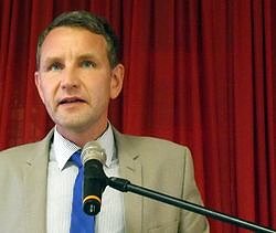 H&ouml;cke bei seiner Rede (Foto: privat)
