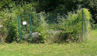 Alter Kalischacht wird verf&uuml;llt (Foto: Hans-J&uuml;rgen Schmidt)