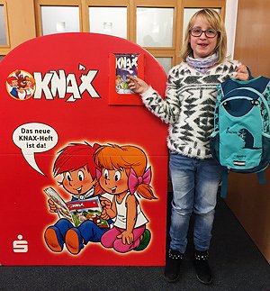 Sarah Frank gewinnt Hauptpreis (Foto: Kyffh&auml;usersparkasse)