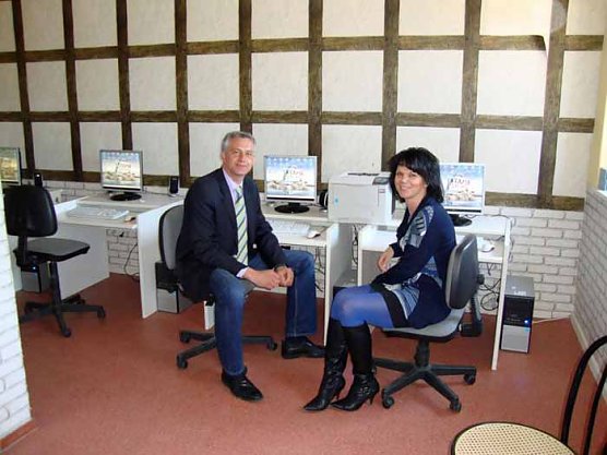 Gutschein für Eltern-Abendkurs (Foto: MDB Steffen Lemme) Gutschein für Eltern-Abendkurs (Foto: MDB Steffen Lemme)