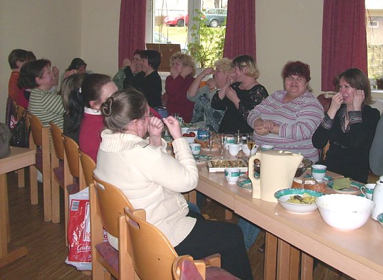 Beim Mikroprojekt LOS im Hasenholz (Foto: Karl-Heinz Herrmann)