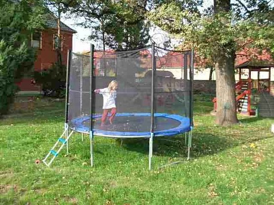 Trampolin (Foto: Domizil Bad Frankenhausen)