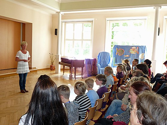 Müttern gedankt (Foto: Karl-Heinz Herrmann) Müttern gedankt (Foto: Karl-Heinz Herrmann)