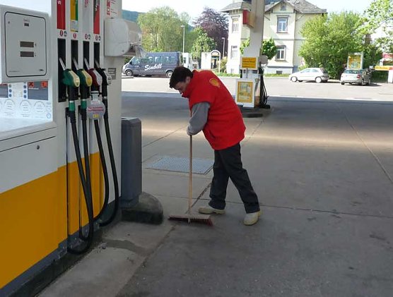 Praktikum Kurth (Foto: Karl-Heinz Herrmann) Praktikum Kurth (Foto: Karl-Heinz Herrmann)