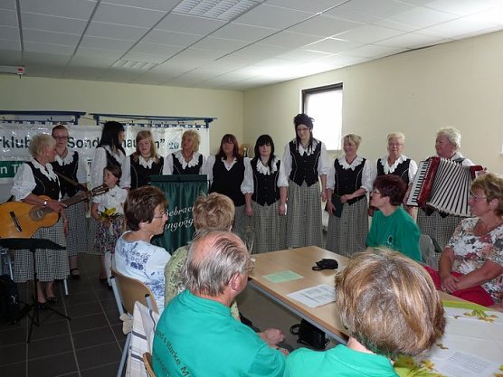 Jubiläum gefeiert (Foto: Karl-Heinz Herrmann) Jubiläum gefeiert (Foto: Karl-Heinz Herrmann)