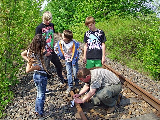 Schatzsuche im Stadteil Jecha (Foto: Haus der Jugend Sondershausen)