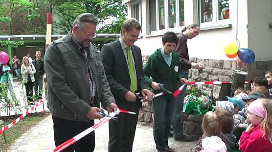 Genau zum Kindertag (Foto: Karl-Heinz Herrmann) Genau zum Kindertag (Foto: Karl-Heinz Herrmann)
