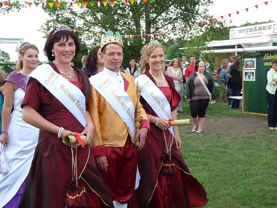 Laubk&ouml;nig gekr&ouml;nt (Foto: Karl-Heinz Herrmann)