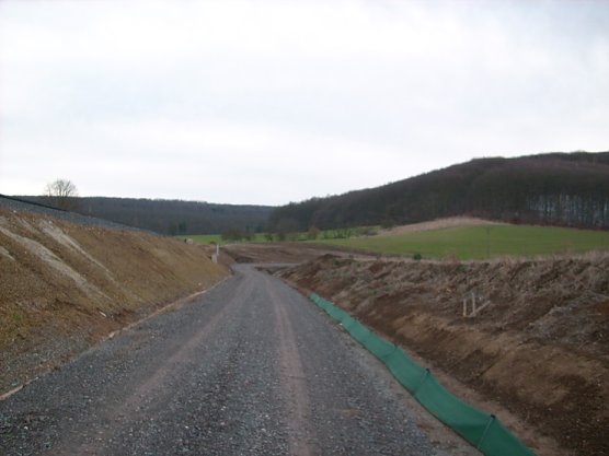 Wirtschaftsstra&szlig;e als Radweg 1 (Foto: Karl-Heinz Herrmann)
