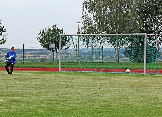 Deftige Klatsche � aber historich (Foto: Karl-Heinz Herrmann)