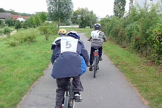 F&uuml;r die Verkehrssicherheit (Foto: Karl-Heinz Herrmann)