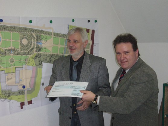 Spende Schlosspark (Foto: Archiv Ebeleben)