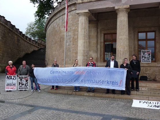 Der Opfer gedacht (Foto: Karl-Heinz Herrmann)