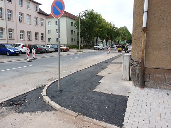 Wie ist der Stand? (Foto: Karl-Heinz Herrmann) Wie ist der Stand? (Foto: Karl-Heinz Herrmann)