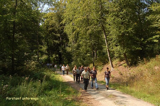 Wanderung zum Jubil&auml;um  (Foto: Forstamt Oldisleben)