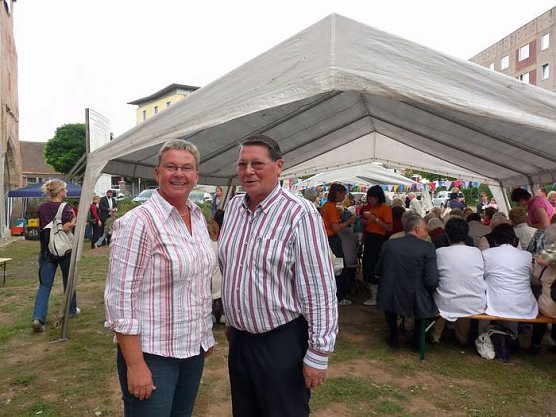 Treff der Generationen (Foto: Karl-Heinz Herrmann) Treff der Generationen (Foto: Karl-Heinz Herrmann)