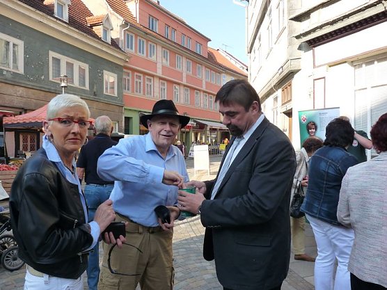 Listensammlung begonnen (Foto: Karl-Heinz Herrmann)